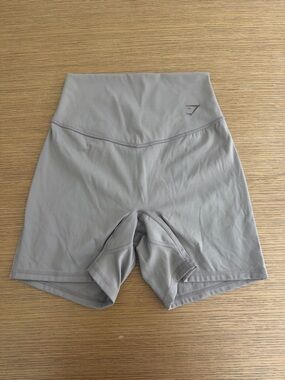 Gymshark High-Rise Light Gray Women's Bike Shorts